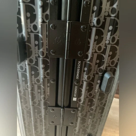 Authentic RIMOWA x DIOR luggage for carry on. - Picture 7 of 17